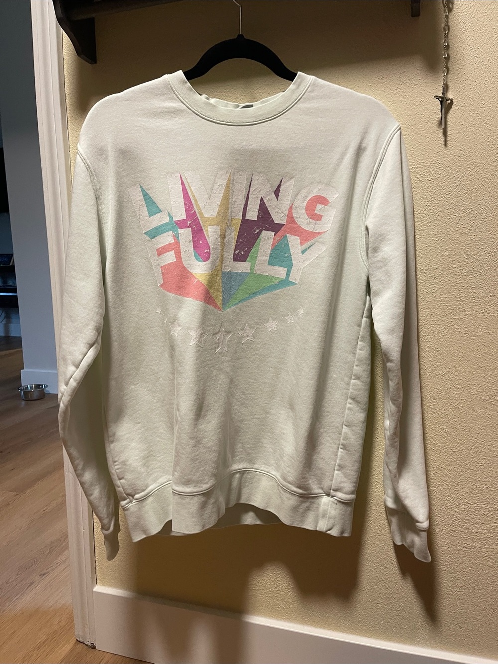 Pastel 'Living Fully' Crewneck Sweatshirt - Women